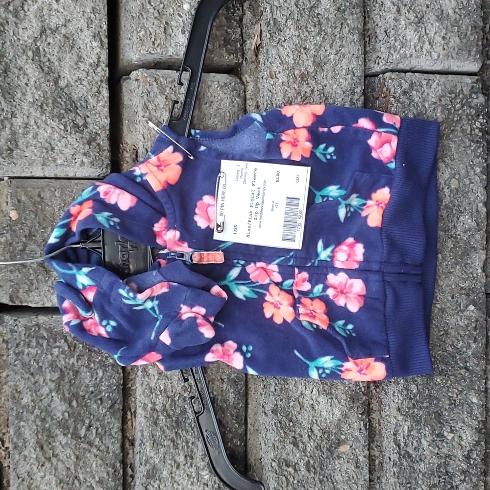 5 for $20 Carter's Fleece Vest